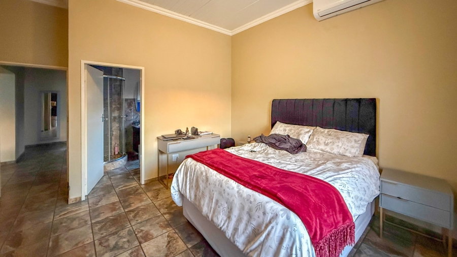 3 Bedroom Property for Sale in Melodie North West
